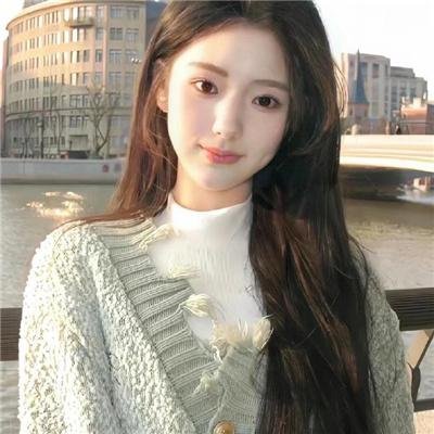 云裳艳曲